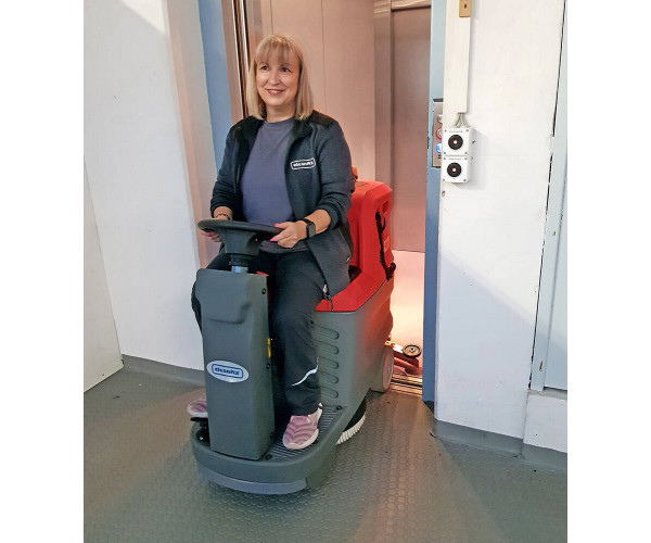 Cleanfix RA565 IBC mini autolaveuse autoportée 56 cm