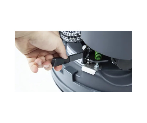 EUREKA E50 autolaveuse 50 cm Base M ou Trac M