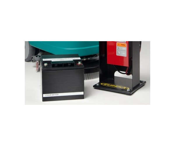 EUREKA E36 autolaveuse compacte 12V ou Lithium professionnelle