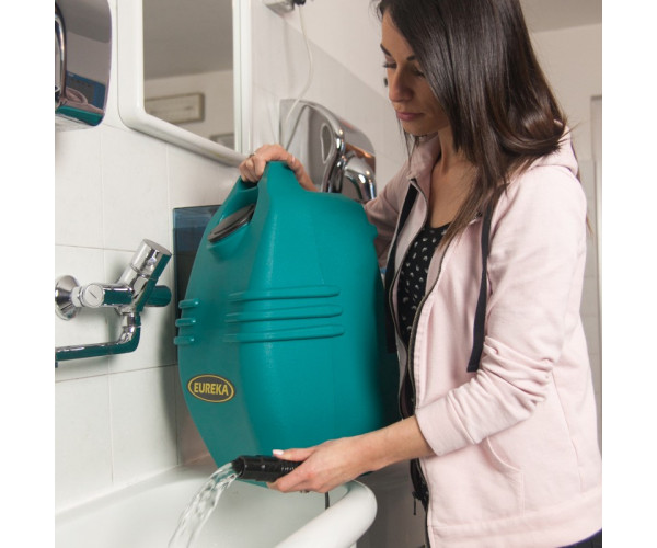 EUREKA E36 autolaveuse compacte 12V ou Lithium professionnelle